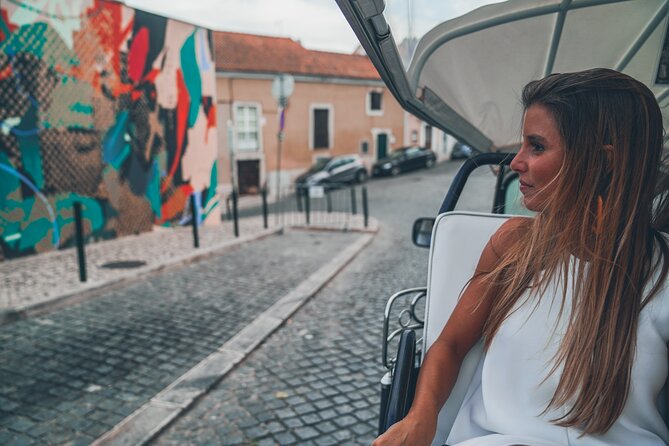 2 Hour Lisbon Private Guided Tour in a Tuk Tuk - Starting in Chiado and moving through central Lisbon