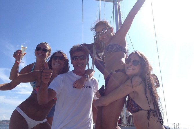4 Hours Private Sailing Trip to Oeiras Beach - Leaving Lisbon from Doca do Bom Sucesso