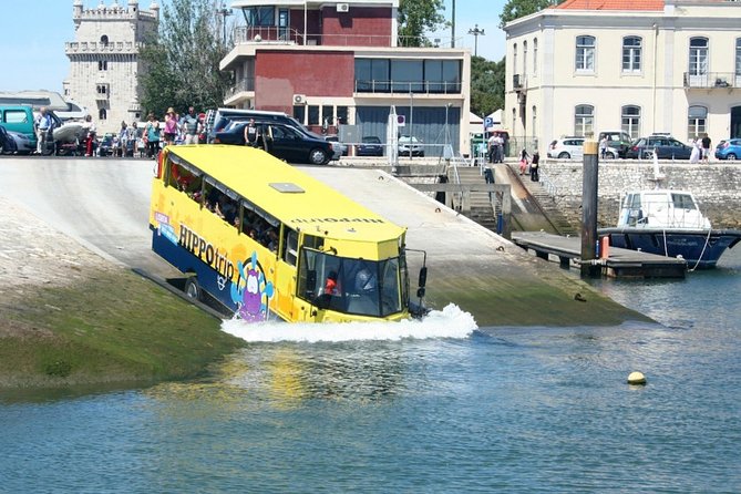 90 Minute Amphibious Sightseeing Tour in Lisbon - Marquês de Pombal connects the boulevard and park