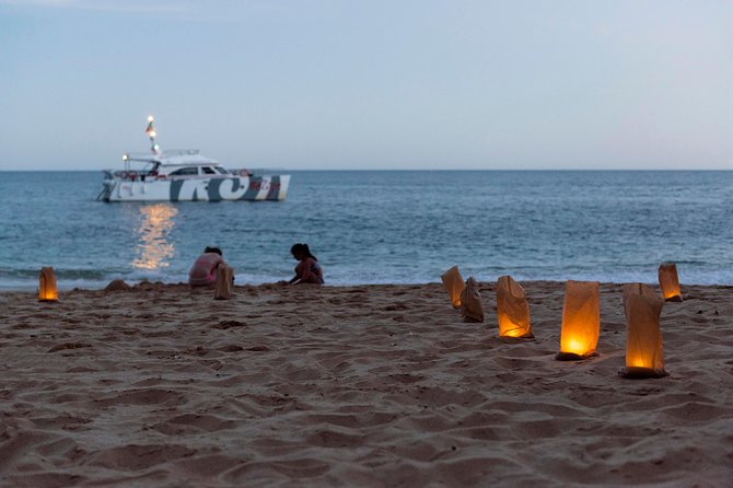 Albufeira: 6-Hour Sunset Dinner Catamaran Cruise with Open Bar - Leaving Albufeira Marina at 6 p.m.