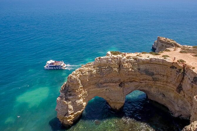 Albufeira Beach BBQ with Caves and Coastline Cruise with Open Bar - BBQ Lunch and the Beach Open Bar