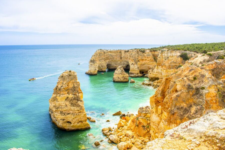Albufeira: Benagil Caves & Dolphin Watching Speed Boat Tour - Should you book the Benagil and dolphin tour?