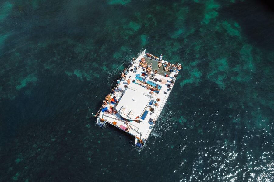 Albufeira: Caves and Coastline Catamaran Cruise to Benagil - When to book and what to bring