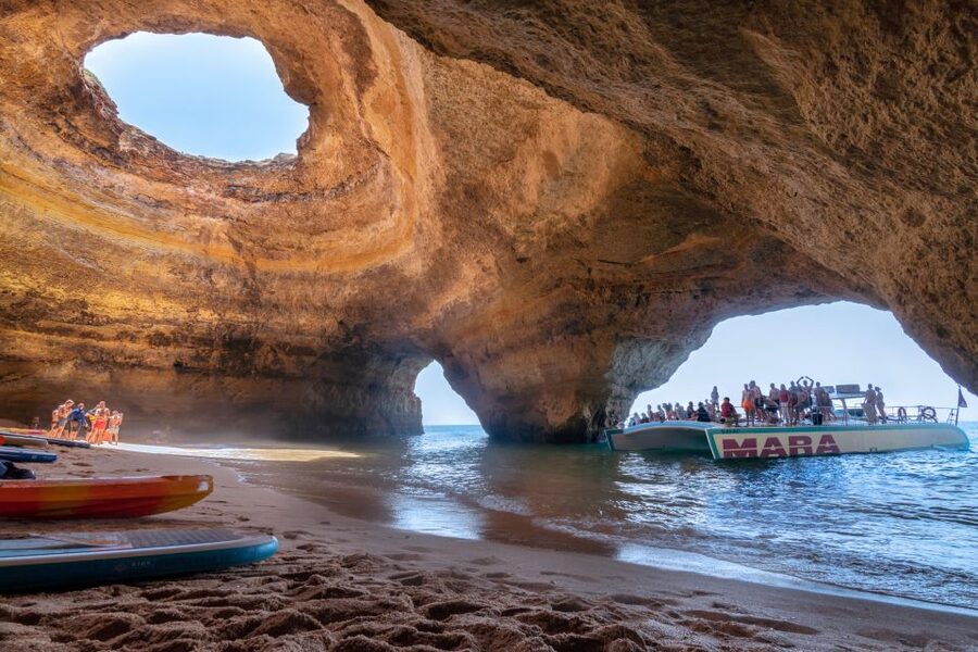 Albufeira: Caves and Coastline Catamaran Cruise to Benagil - What this Albufeira catamaran cruise is really like