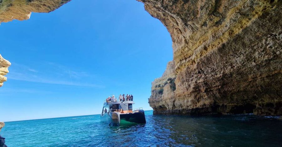 Albufeira: Coastline and Benagil Caves Tour by Catamaran - From São Rafael to the western beaches