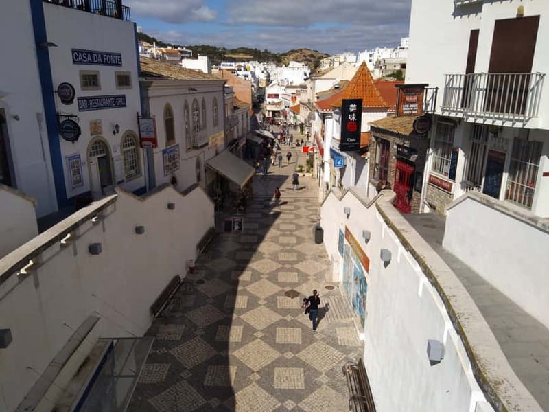Albufeira: Guided Tour by Tuk-Tuk - Who Should Book This Ride