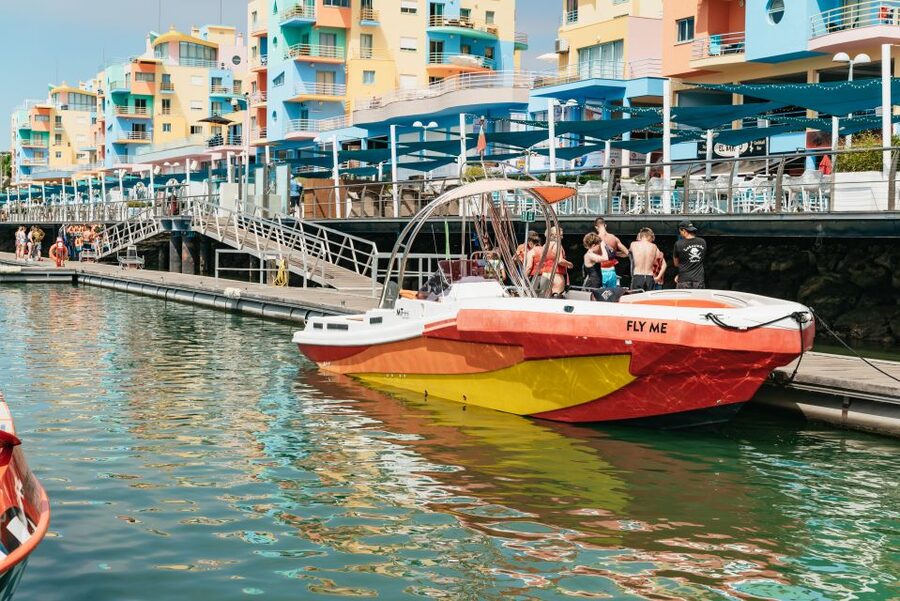 Albufeira: Parasailing Boat Trip - Making the most of your flight