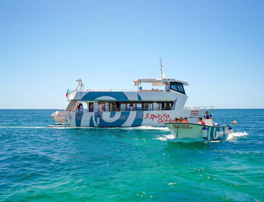 Albufeira: Sightseeing Cruise with Beach BBQ and Open Bar - Key points to know before booking