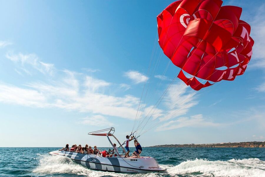 Albufeira: Single, Double or Triple Parasailing Tour - Key points to know before you book
