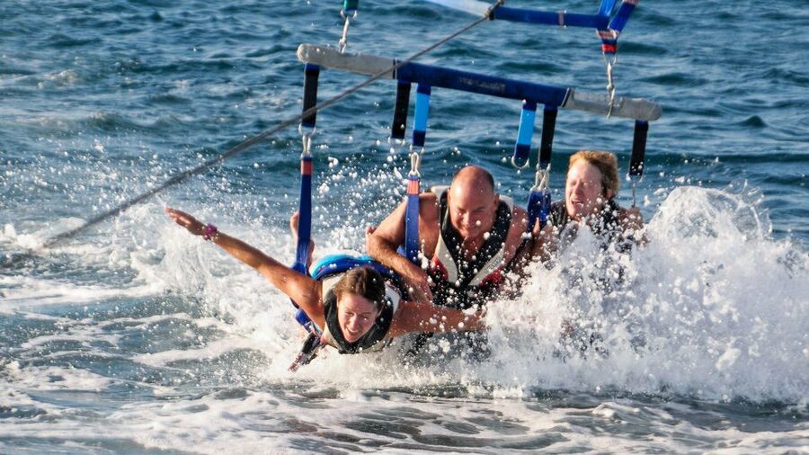 Albufeira: Single, Double or Triple Parasailing Tour - The descent, including the possible splash