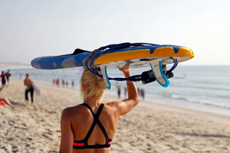 Albufeira: Surf Lesson - What the price gives you