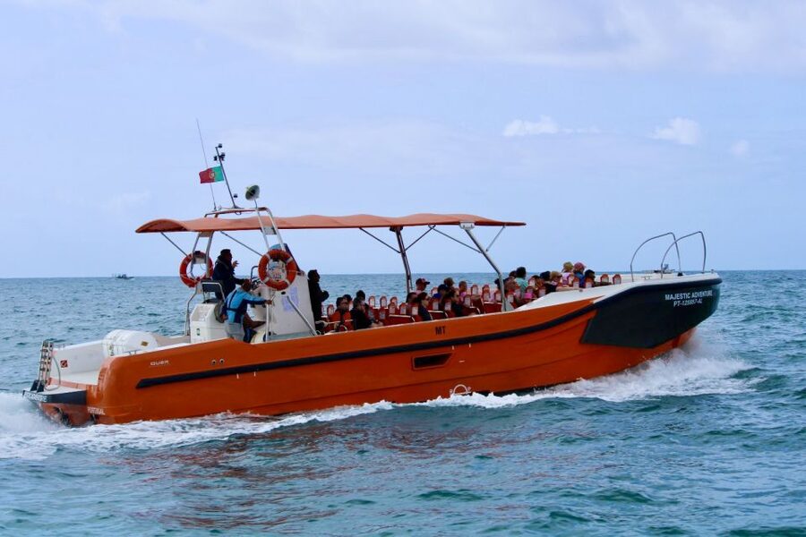 Algarve: Benagil Caves Open Speedboat Tour - Starting at Vilamoura Watersports Centre