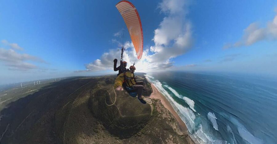Algarve Coast: Paragliding Experience - The waiting period is part of the plan
