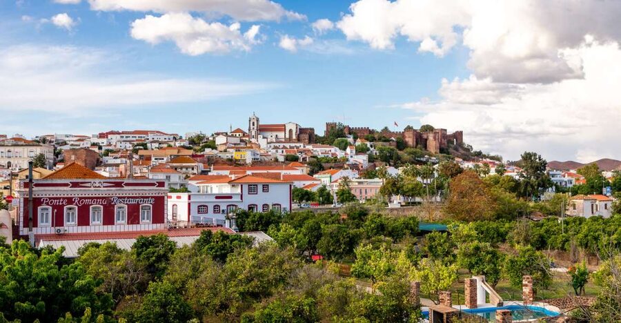 Algarve: Full-Day Guided Sightseeing Tour with Lunch - Caldas de Monchique brings mountain air and spring water