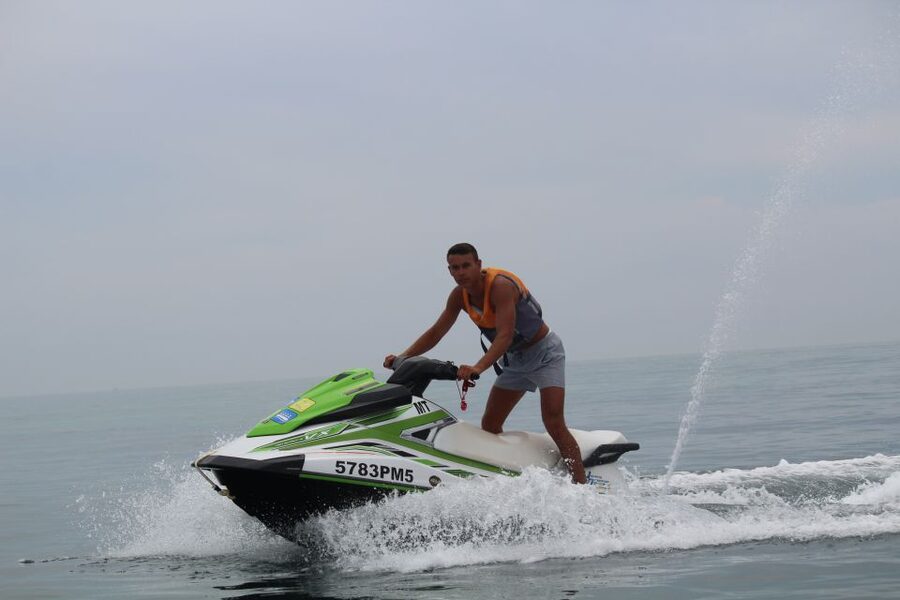 Algarve: Jet Ski Rental in Armação de Pêra - Should you book the 15, 20, or 30 minute option?