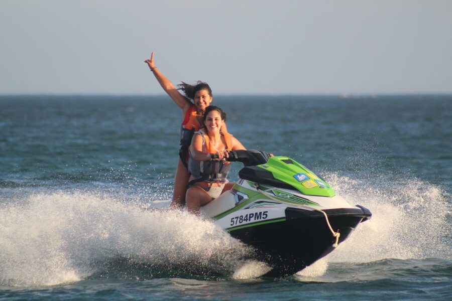 Algarve: Jet Ski Rental in Armação de Pêra - What the price really means