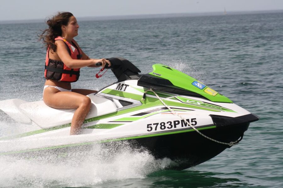 Algarve: Jet Ski Rental in Armação de Pêra - Who will enjoy this Armação de Pêra ride