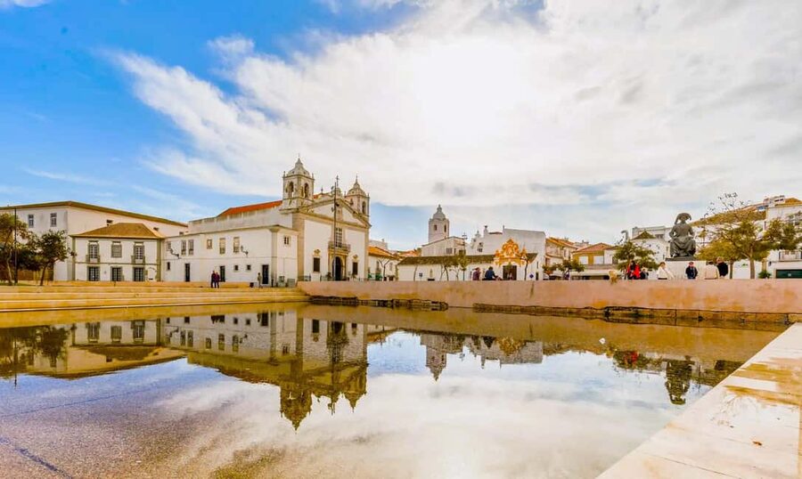 Algarve: Lagos and Cabo Sao Vicente Guided Tour - Lagos begins with the Church of St. Anthony