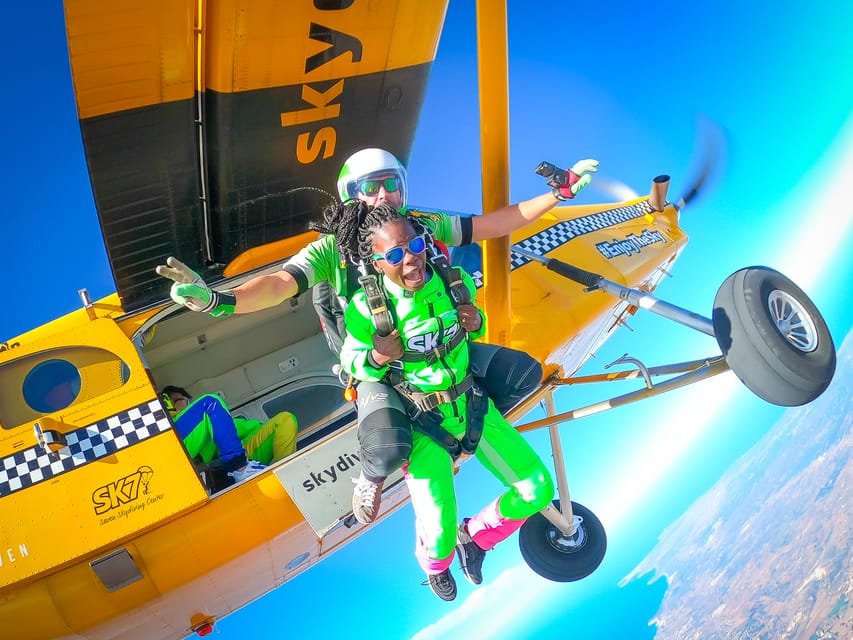 Algarve: Tandem Skydiving Adventure 15,000 to 10,000 Feet - Is the 15,000-foot option worth paying for?