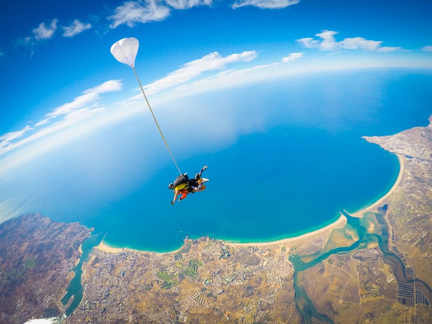 Algarve: Tandem Skydiving Adventure 15,000 to 10,000 Feet - Practical planning for the day