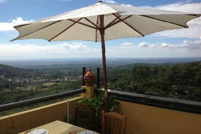 Algarve wine tour and mountain top trip with lunch or dinner at sunset time - Practical details that affect your day