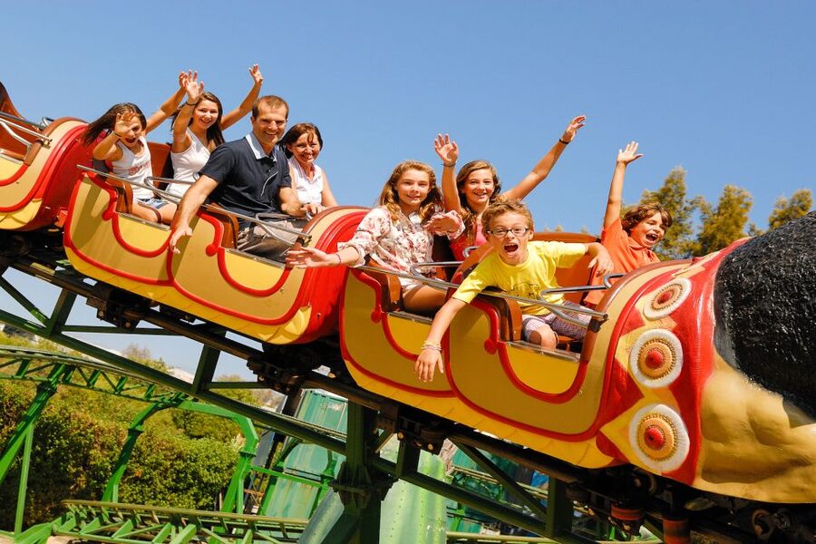 Algarve: Zoomarine Amusement Park Entry Ticket - The aquarium and its 20-plus ecosystems