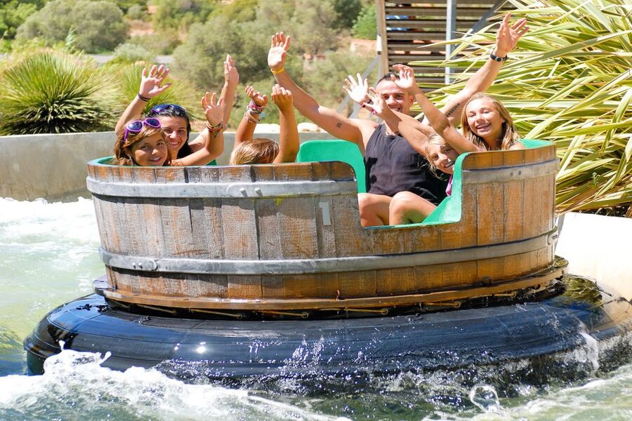 Algarve: Zoomarine Amusement Park Entry Ticket - Food, rest areas, and the practical costs