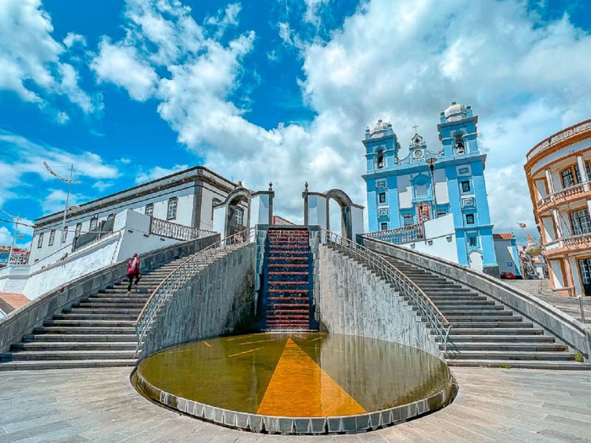 Angra do Heroísmo: Walking Tour with Local Pastry and Coffee - The blue and white façade of Igreja da Misericórdia