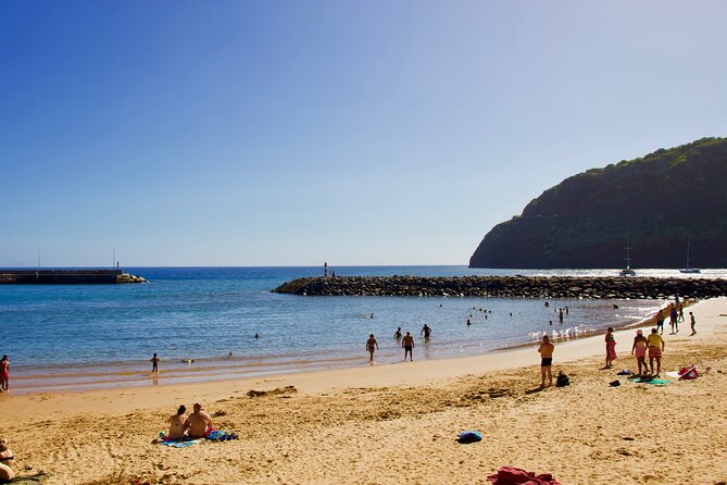 Arieiro Peak, Santana & Ponta São Lourenço in Open Roof 4X4 Tour - Starting from Funchal at 9:00