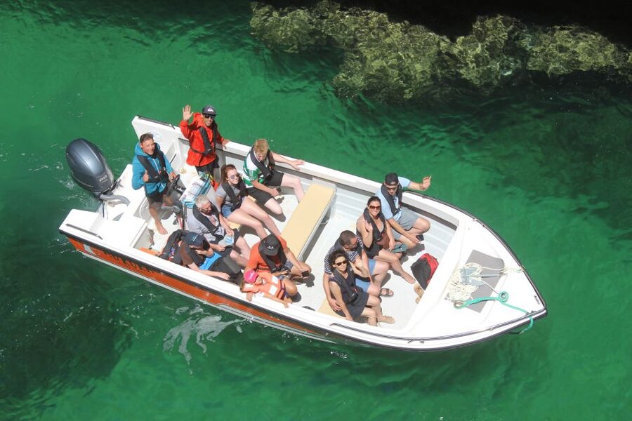 Armação de Pêra: Guided Boat Tour of Benagil's 15 Best Caves - Benagil Cave without a kayak