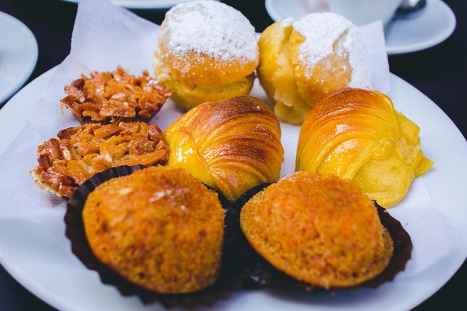 Authentic Food and Wine Tour in Porto by Food Lover Tour - Wine, beer, and port without the fuss