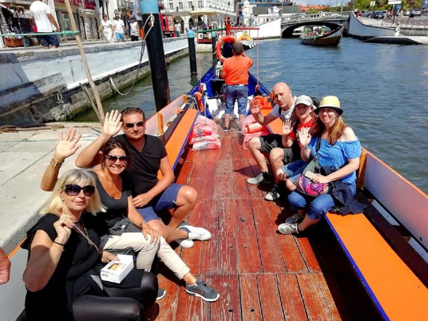 Aveiro: Half-Day Tour from Porto with Cruise - Should you book the Aveiro and Costa Nova tour?
