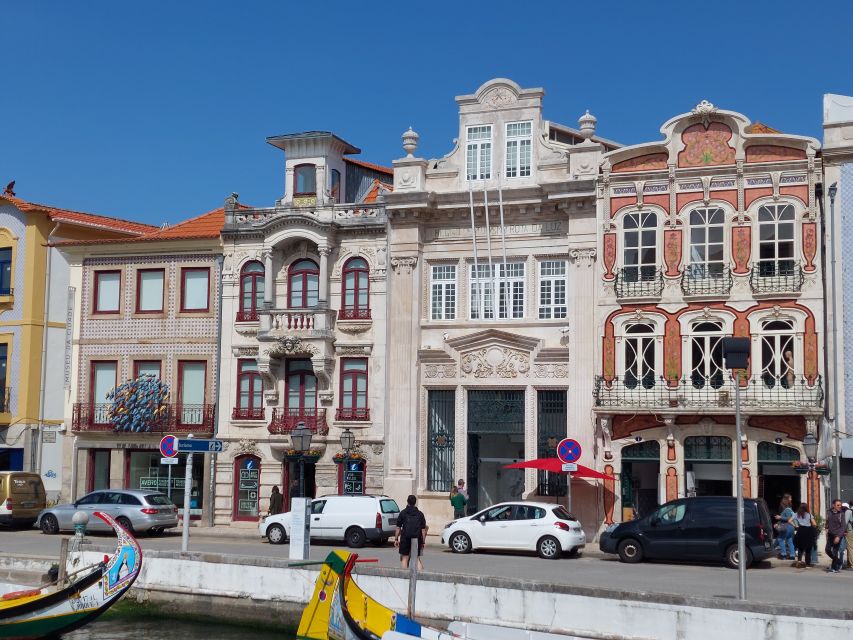 Aveiro: Stories, Canals, and Azulejos Guided Walking Tour - Ovos moles, eel stew, and São Gonçalinho
