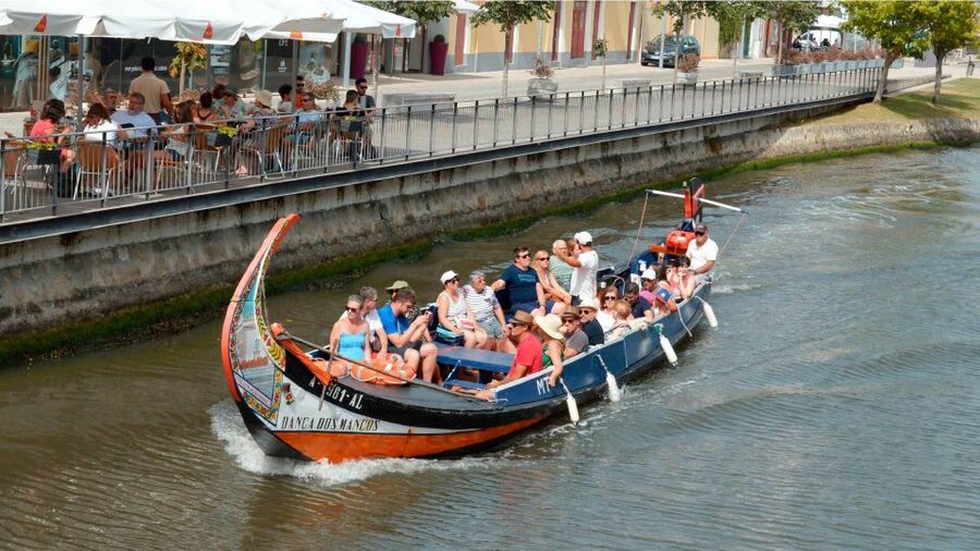 Aveiro: Traditional Moliceiro Boat Cruise - Why a moliceiro is the right way to see Aveiro