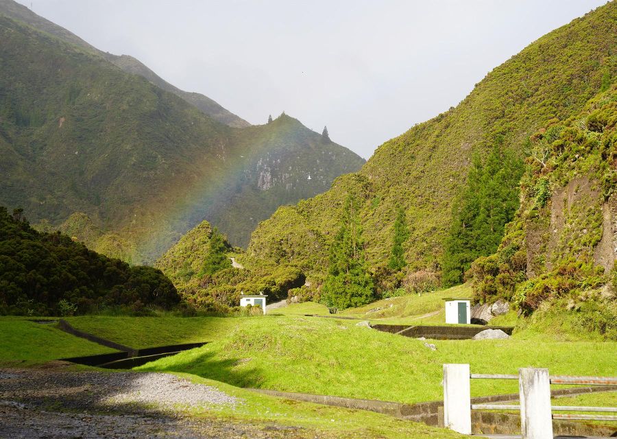 Azores: São Miguel and Lagoa do Fogo Hiking Trip - What the $76 price covers