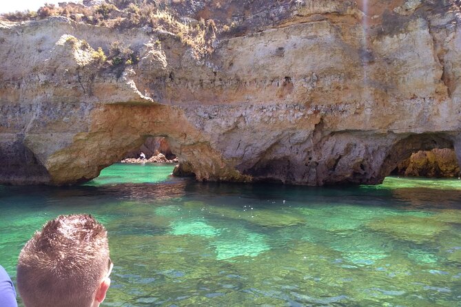 Beautiful coastal drive to the Ponta da Piedade caves in Lagos - The meeting point at Av. dos Descobrimentos 29
