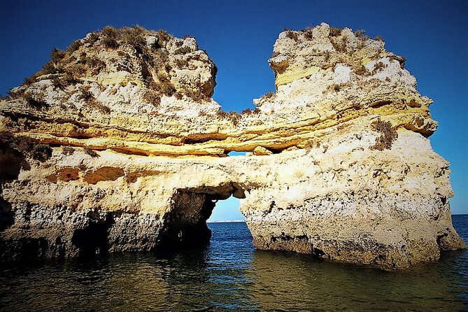 Beautiful coastal drive to the Ponta da Piedade caves in Lagos - The small beaches and bays