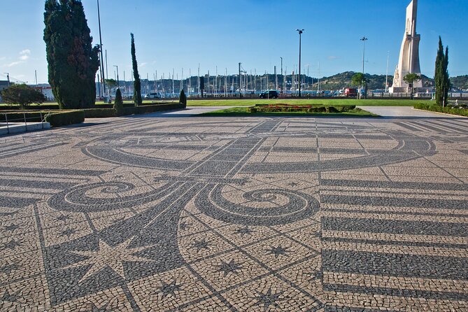 Belém District and the Salazar Dictatorship Legacy - Private Walking Tour - Jerónimos Monastery, viewed through two eras
