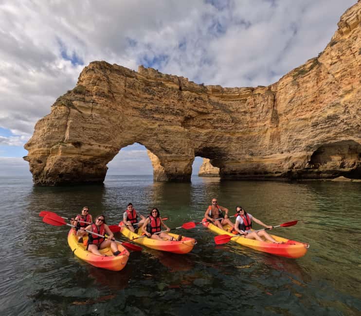 Benagil: 1:30Hour Kayak Rental with Private Parking - Marinha’s Arches and the open coast