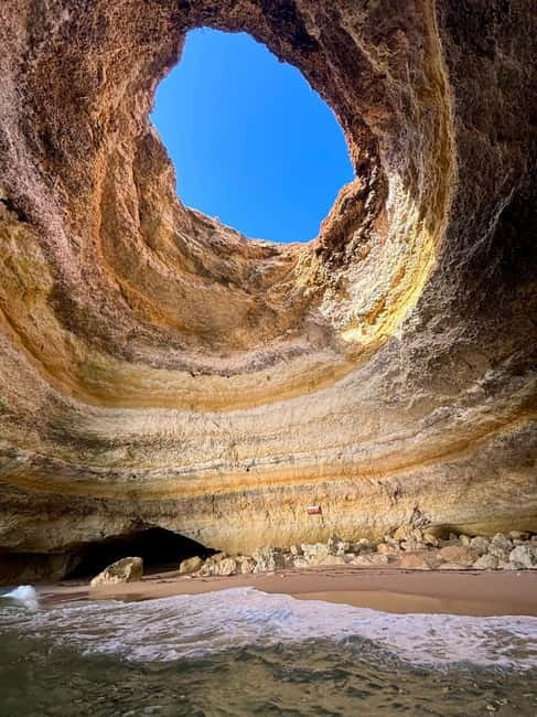 Benagil Cave - Kayak Guided tour - Smaller coves, tunnels, and algars