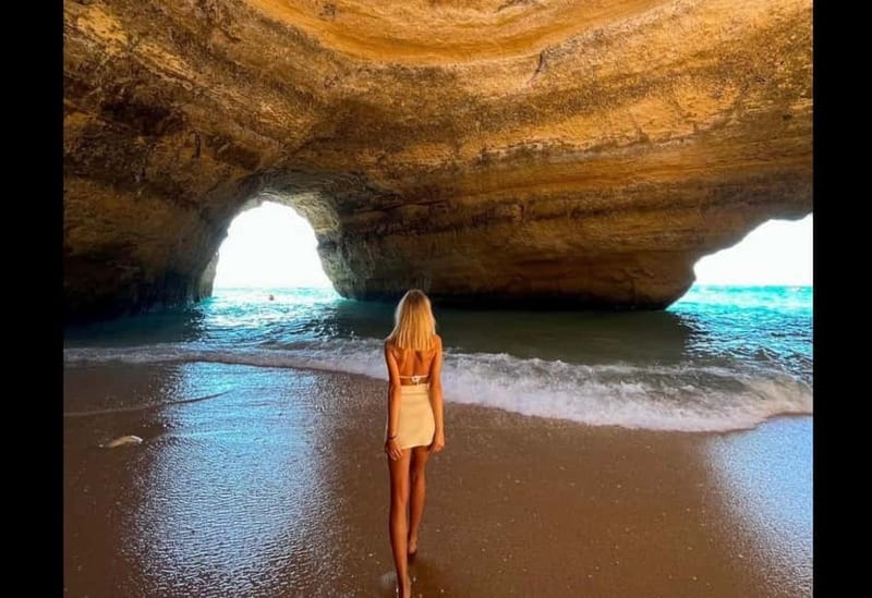 Benagil: Guided Kayak Tour inside caves and Praia da Marinha - What the Benagil kayak trip is really like