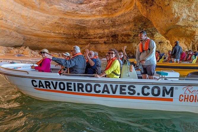 Benagil Long Boat tour (From Carvoeiro to Praia da Marinha) - Entering Benagil Sea Cave