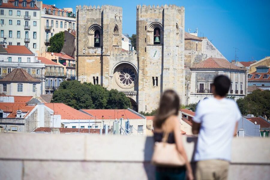 Best of Lisbon Walking Tour: Rossio, Chiado & Alfama - Alfama, Fado, and the most atmospheric part of the walk