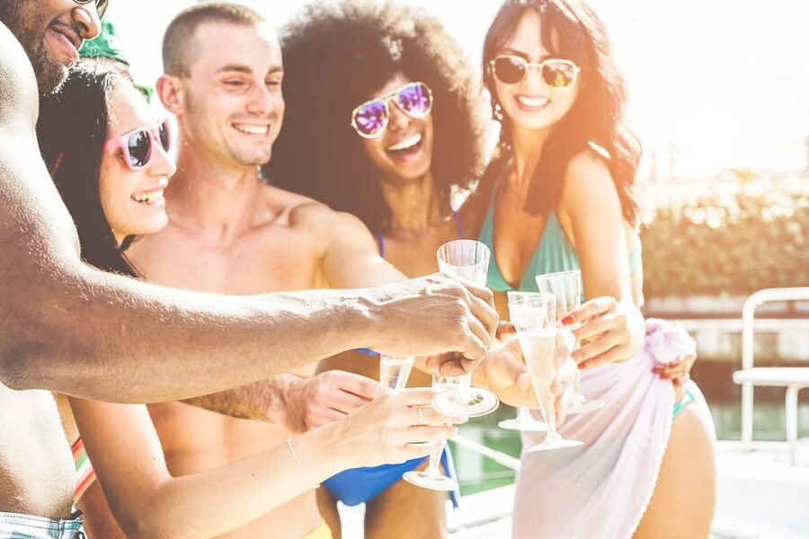Boat Party to the Beach with Swimming Stops, DJ and Open Bar - What the three-hour route feels like