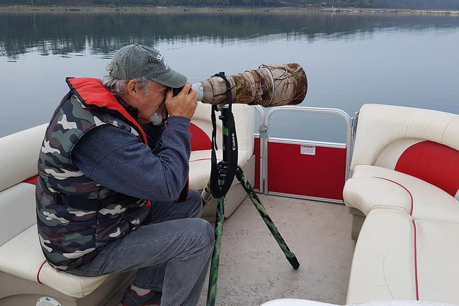 Boat tours in the Óbidos Lagoon - Wildlife watching with borrowed binoculars