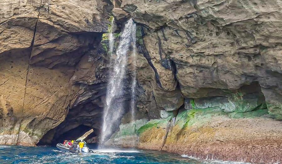 Boat Trip to Corvo and Island Sightseeing Tour - Arriving on Corvo and reaching the Caldeirão