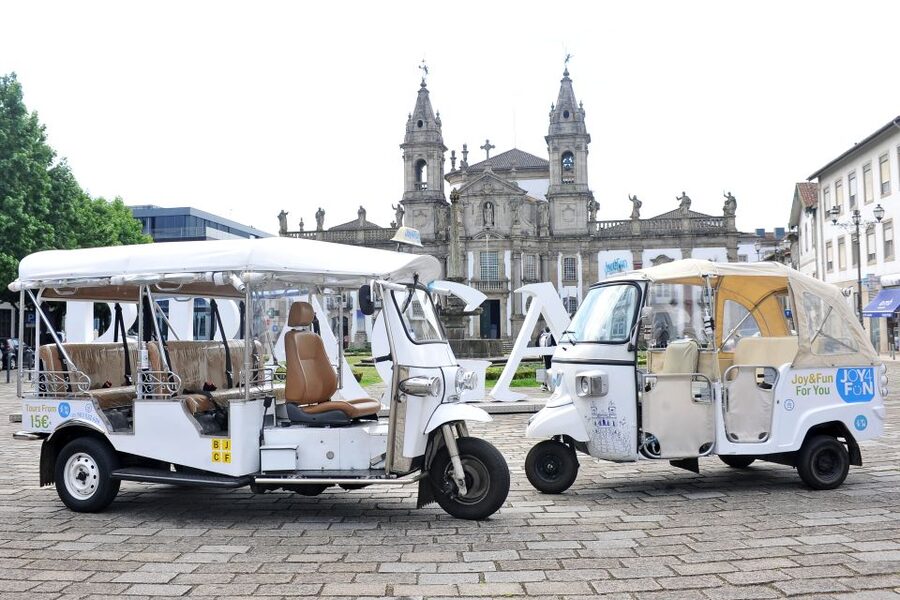Braga: Tuk Tuk City Tour - Sanctuary of Sameiro and the wider route