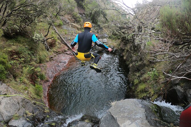 Canyoning in Madeira: Ribeira das Cales - Funchal Ecological Park - Getting fitted before entering Ribeira das Cales