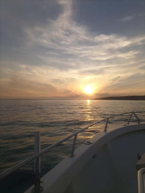 Cascais: Sunset Boat Trip with Welcome Drinks - The weather question you should take seriously