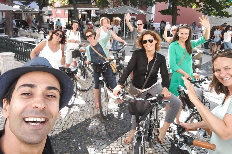 Central Lisbon 3-Hour Guided E-Bike Tour - Avenida da Liberdade and the rebuilt city center